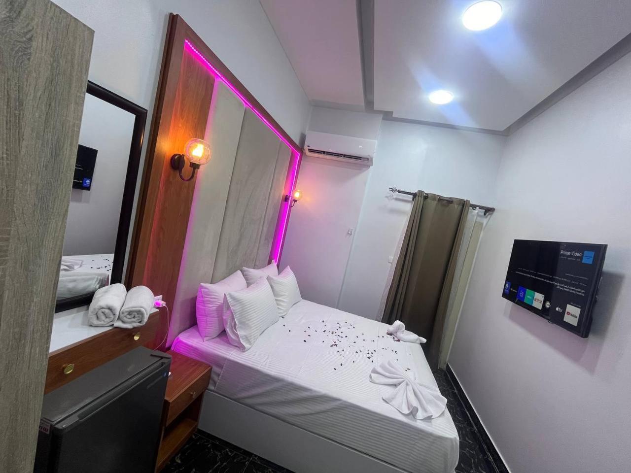 Future Hostel Il Il Cairo Esterno foto